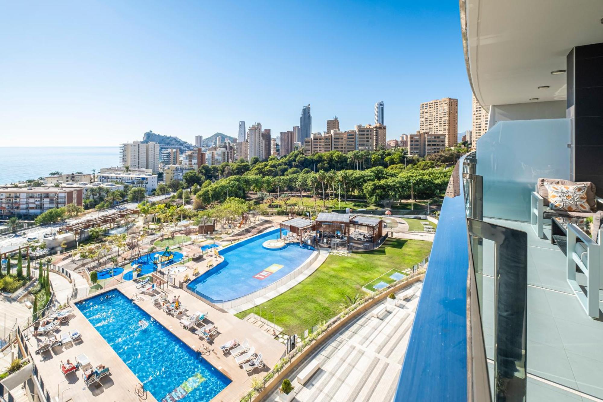 Sunset Drive Resort Apartment 4-8 Poniente Beach Benidorm Dış mekan fotoğraf